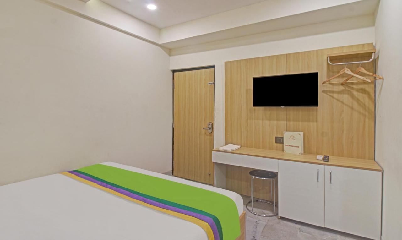 Treebo The Boss Hotel Raipur  Luaran gambar