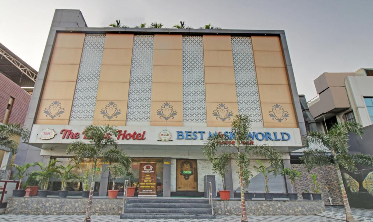 Treebo The Boss Hotel Raipur  Luaran gambar