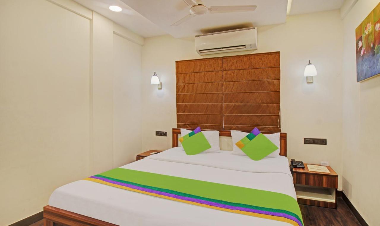 Treebo The Boss Hotel Raipur  Luaran gambar