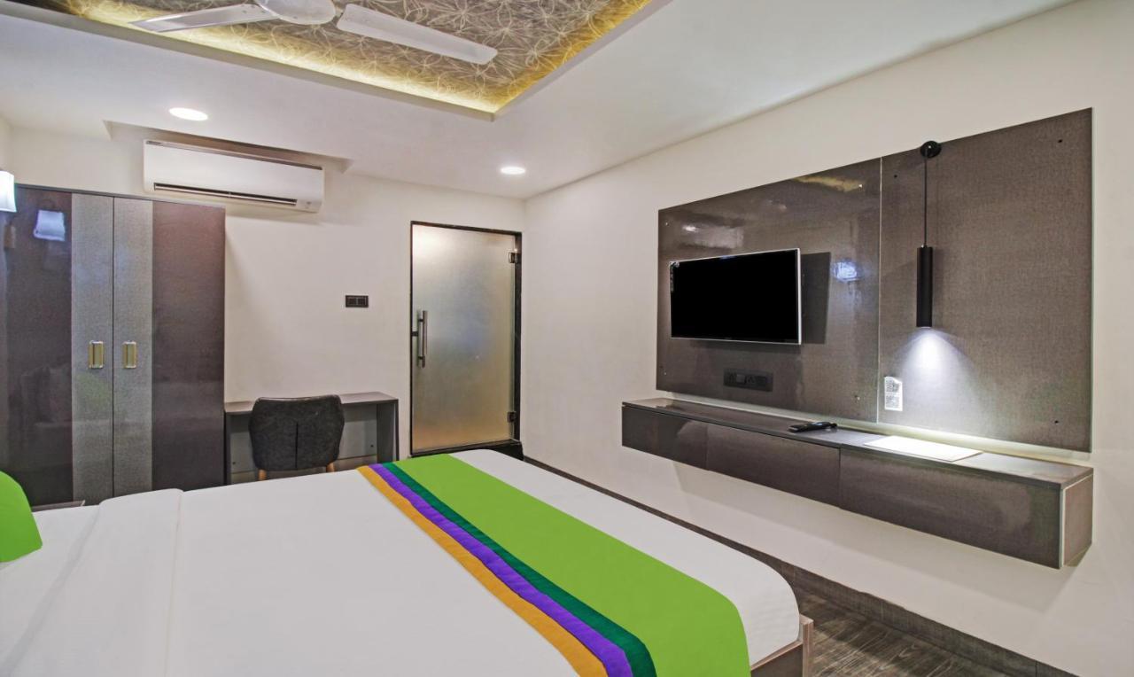 Treebo The Boss Hotel Raipur  Luaran gambar
